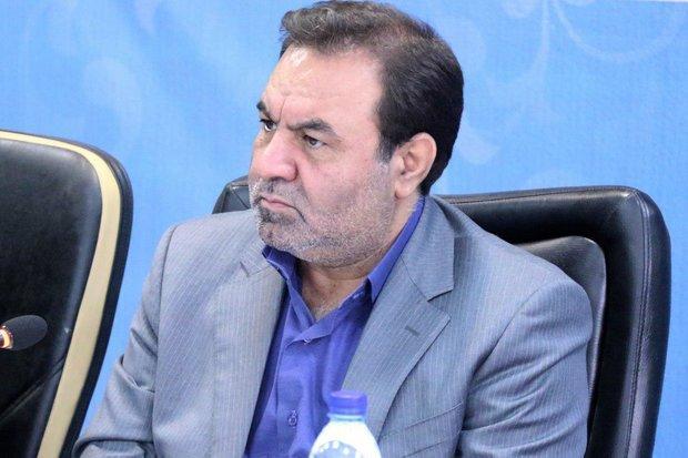 اعضای شورای شهر بروجرد حاشیه ها را کنار بگذارند