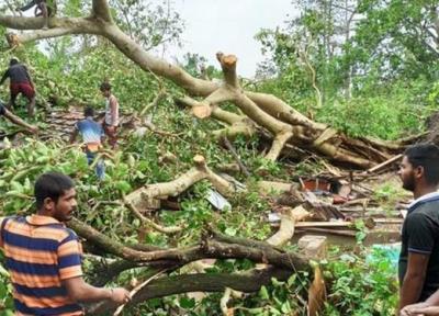 تصاویر ، دستکم 84 نفر قربانی طوفان امفان در شرق هند شدند